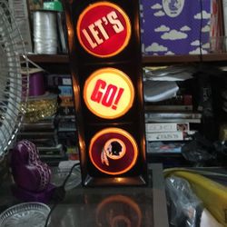 Washington Redskins memorabilia traffic light see description