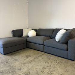 Modular “Cloud” Style Sofa Sectional Chaise With Ottoman 