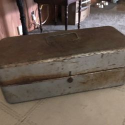 Vintage Tackle Box 