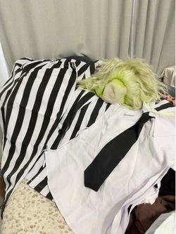 Beetle juice costume