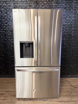 LG REFRIGERATOR w/WARRANTY! R3036A