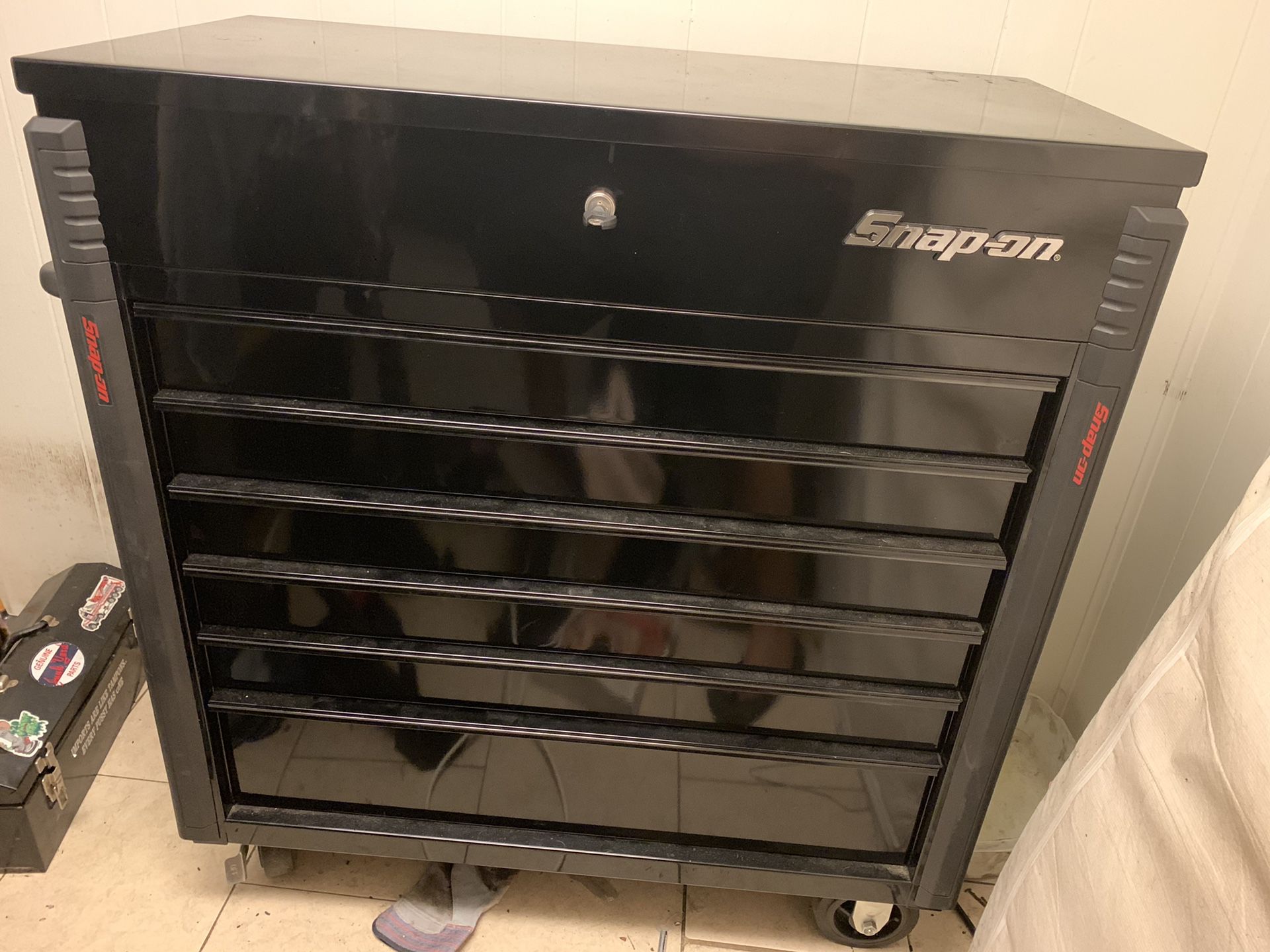 Snap-on tool box fo sale or trade
