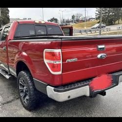 2013 Ford F150 with 255k miles, in perfect SuperCrew Cab condition, contact us 