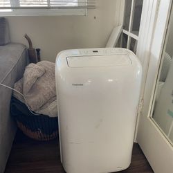 Toshiba Portable AC Unit 