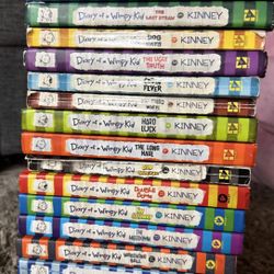 DIARY OF A WIMPY KID Books 1-18 + Do It Yourself Book