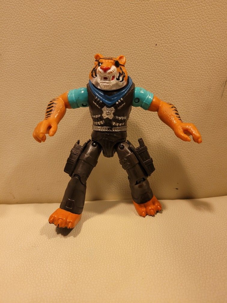 Tiger claw.
Ninja turtles action figure