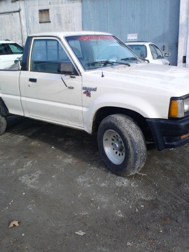 Mazda B2600i 4x4