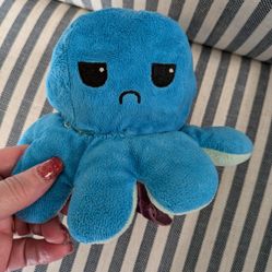 Reversible Happy/Sad Octopus Plush Toy