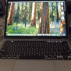 MacBook Pro 13 Inch 2020 256GB Intel 8GB