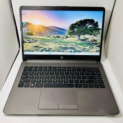 HP 245 G8 NoteBook 15” AMD 3020e 8GB 120GB SSD Radeon Vega 3 Graphics 2GB VRAM