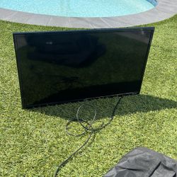 27 Inch TCL Roku Smart TV