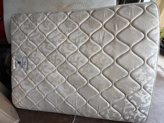 California King Mattress & Box Spring – Sealy BackSaver