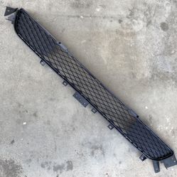 14-17 INFINITI Q50 FRONT LOWER BOTTOM GRILLE $50