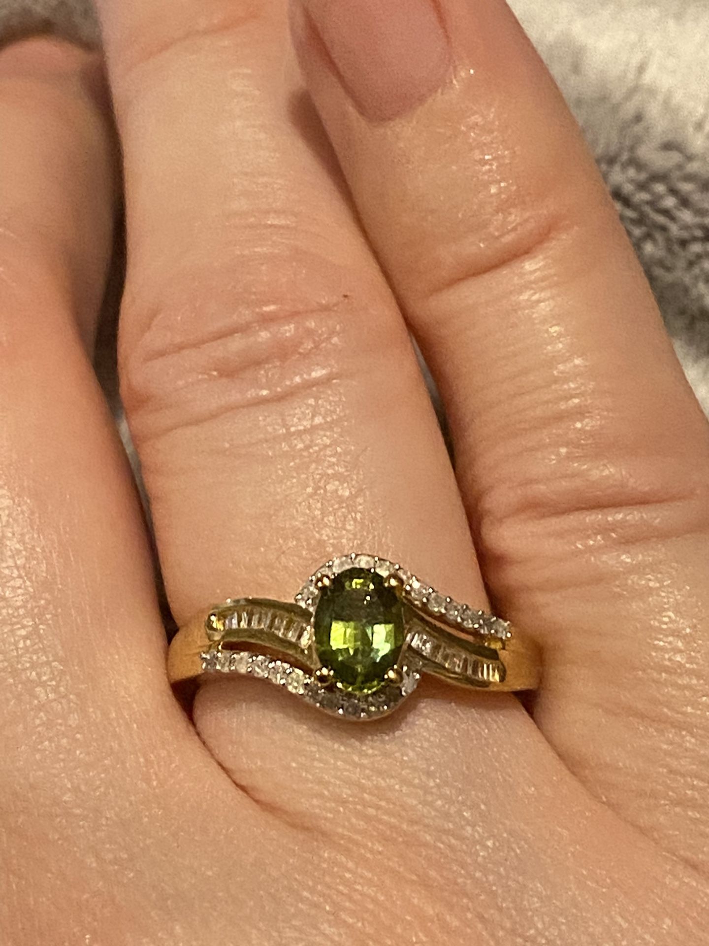 AAA Natural Calabar Green Tourmaline & Diamond Ring - Sz 8 - new!