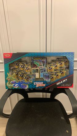 Pokemon crown zenith sea and sky premium collection