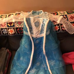 6/7 Small Frozen Elsa Dress Or Costume 