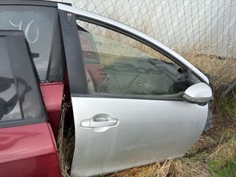 Toyota Prius C Passenger Front Door 