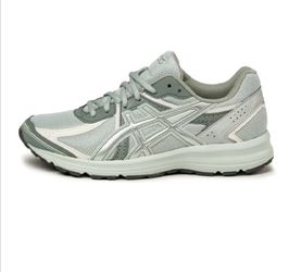 ASICS Jog 100S Lichen Rock Pure Silver Shoes Unisex M 7.5/W 9 ‘Photo Sample’ Tag