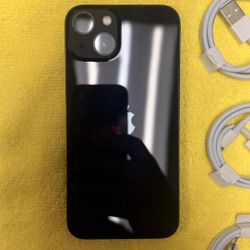 iPhone 13 128gb Unlocked “Like New”