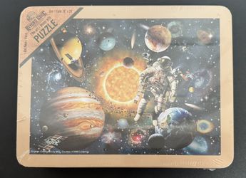 NEW and SEALED Rivers Edge Astronaut Solar System 1000pcs just $5