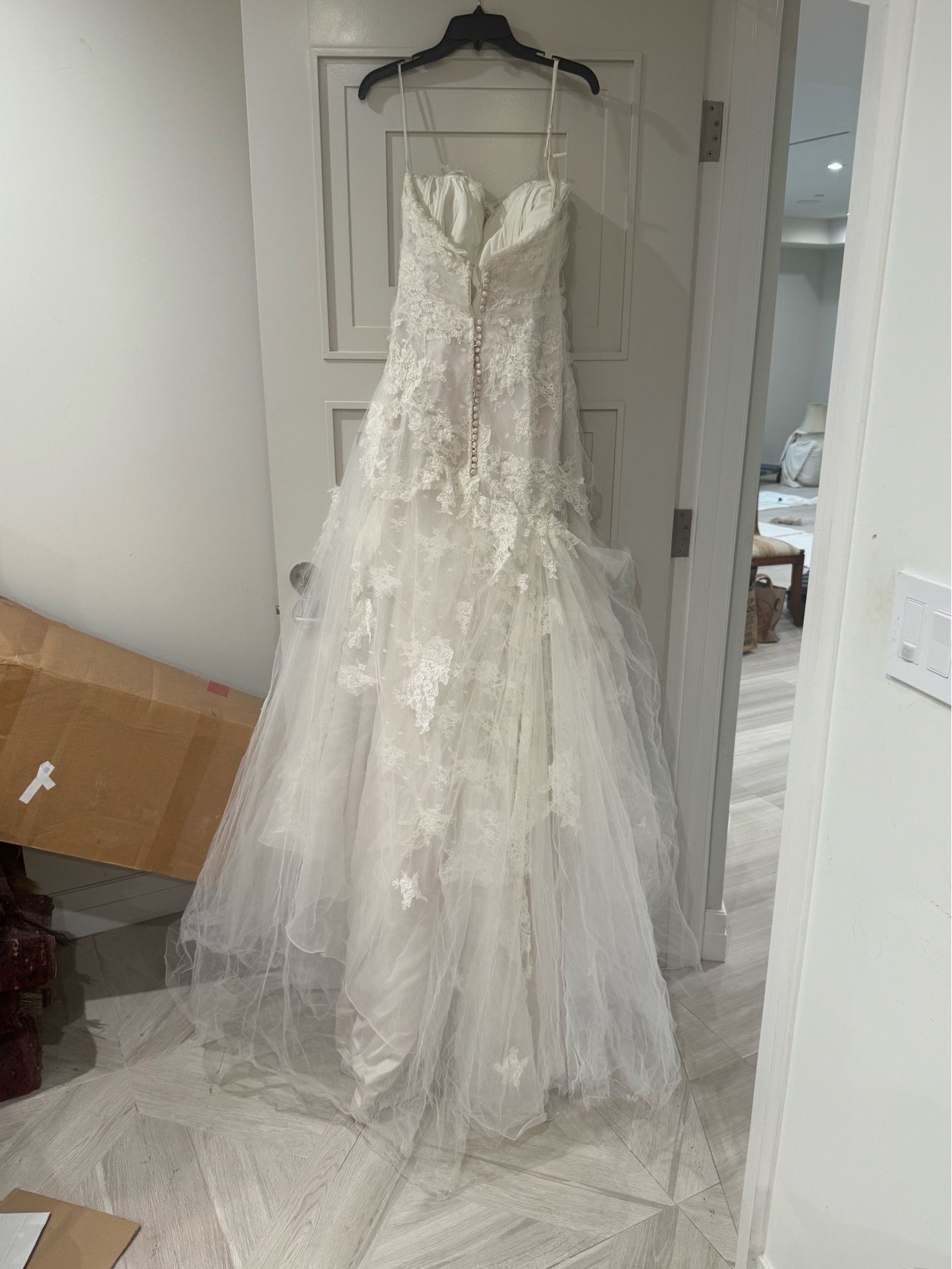 Wedding dress