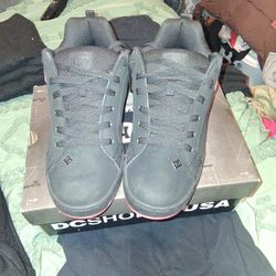 Pink/black Women's 11 DC