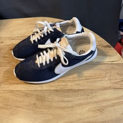 Nike Roshe LD 1000 Obsidian Or Navy Color Size 12Men 802022-401