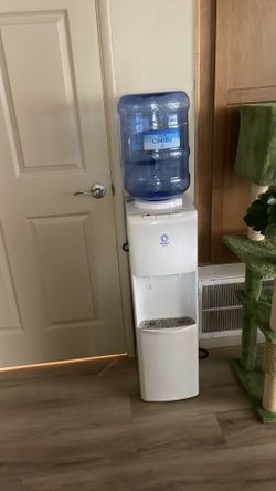 Water Dispenser Hot and COLD
