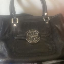 Tory Burch—Amanda bag
