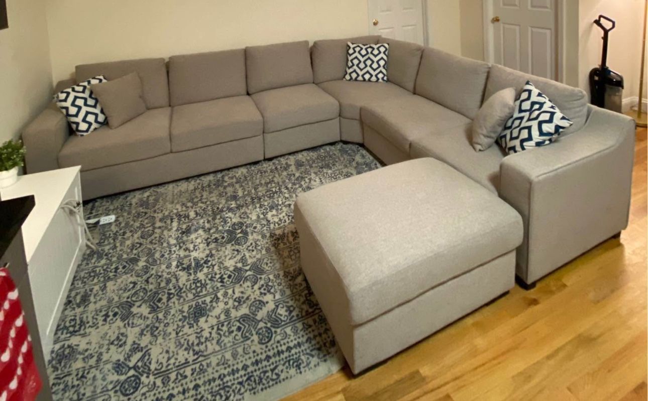 Sectional Couch