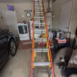 Werner 28 Foot Glidesafe Latter