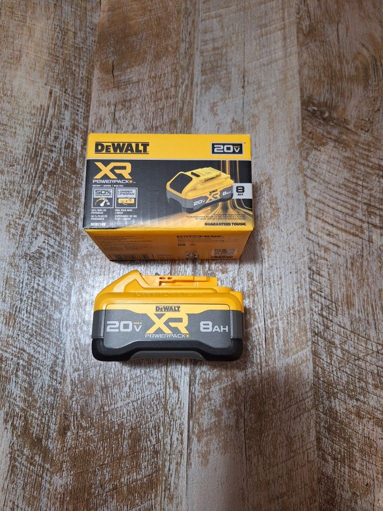 Dewalt XR 20v 8.0Powerpack Battery New