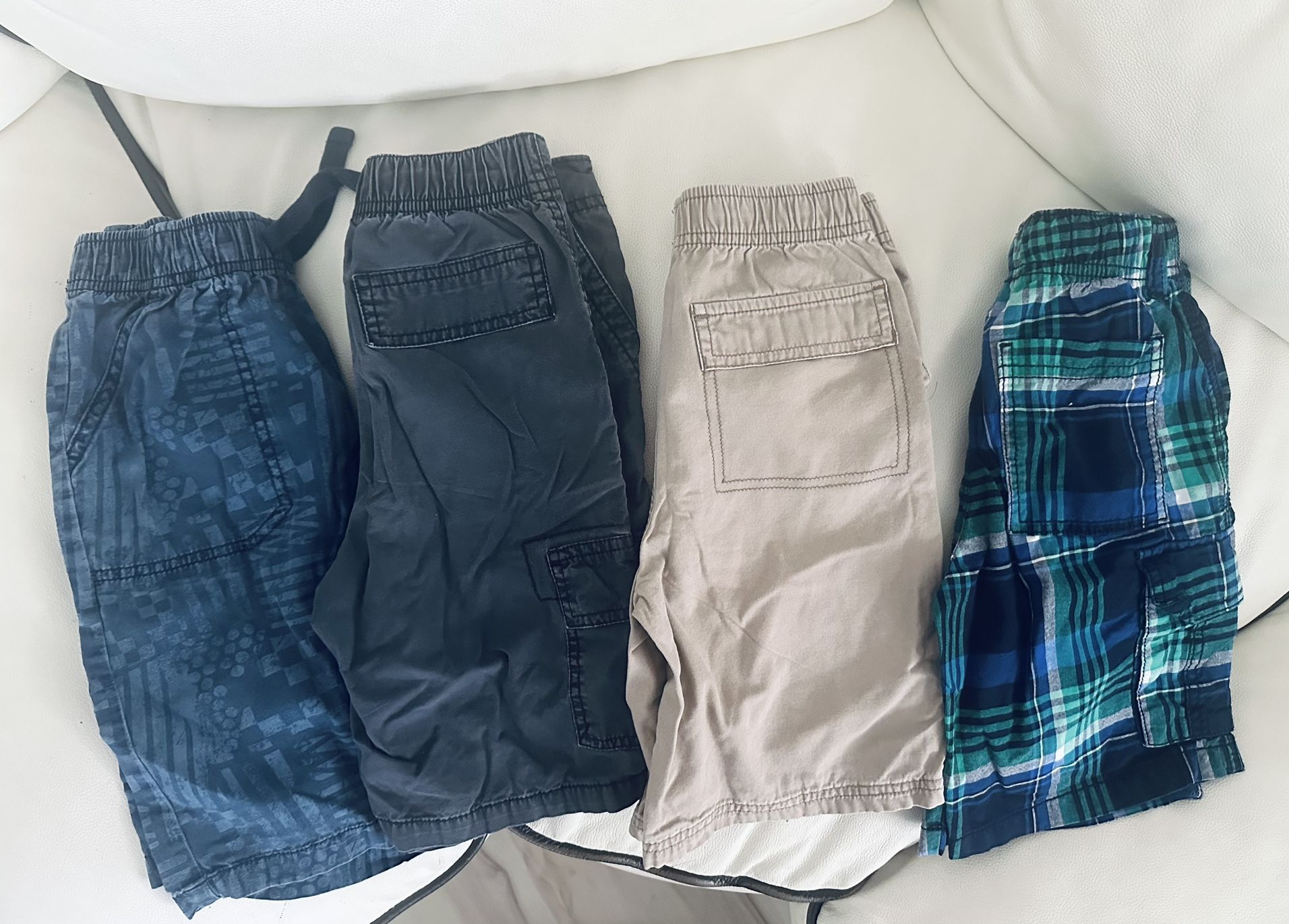 Boys shorts sizes 5,6,7