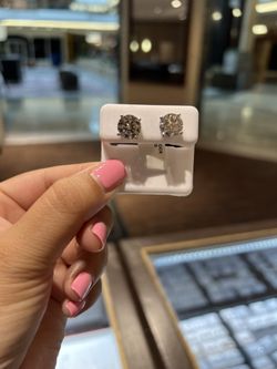 14k Gold REAL LAB DIAMOND Earrings 4 And 5 Ctw For A Good Price!! Starting At $2500