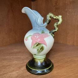 Hull Collectors Pitcher