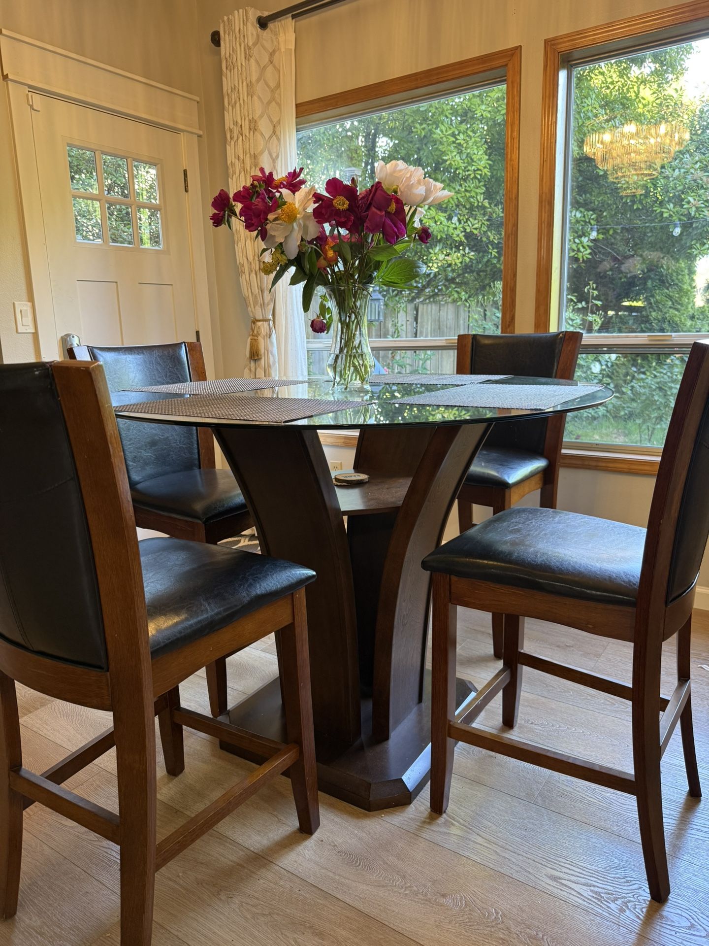 Dining Table With Chairs