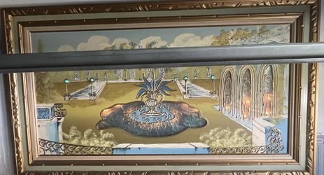 Antique Art Frame With Embedded Lights