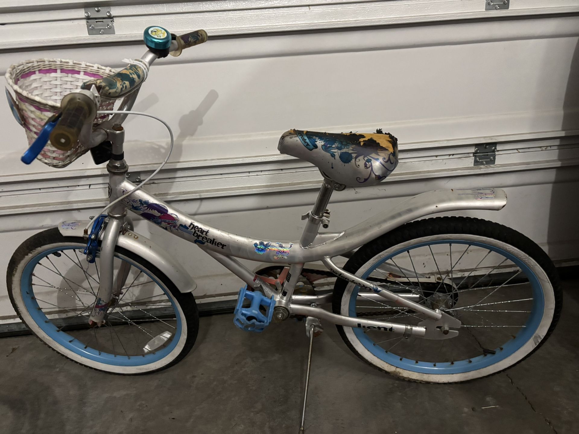 Free Girls 20” Bike