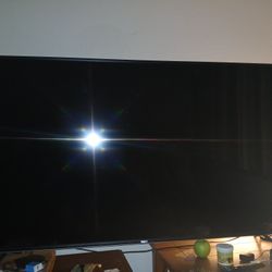 VIZIO TV 55"
