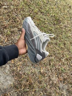 Yeezy boost v2 Tephra