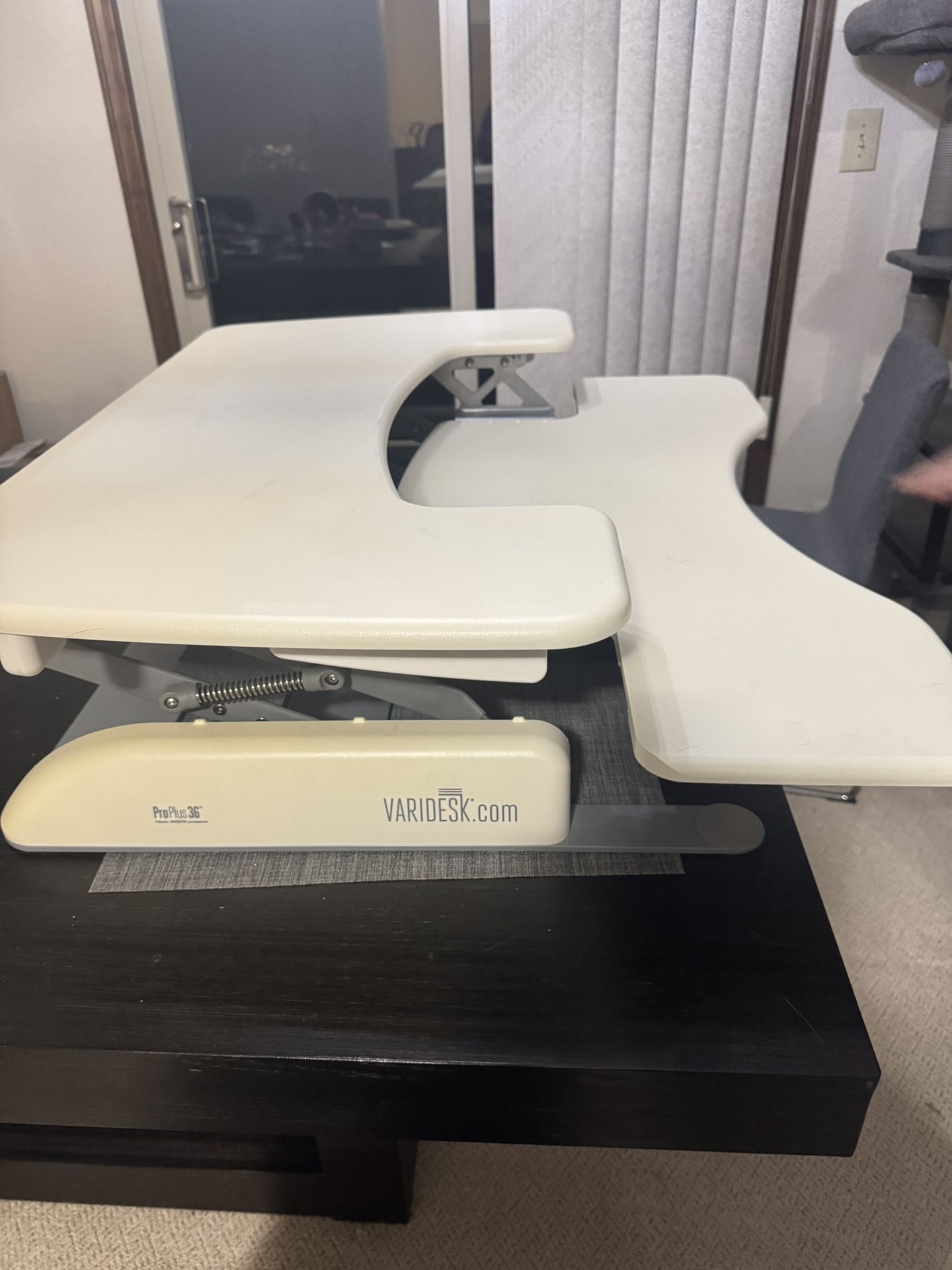Varidesk Pro Plus 36 Standing Desk Converter