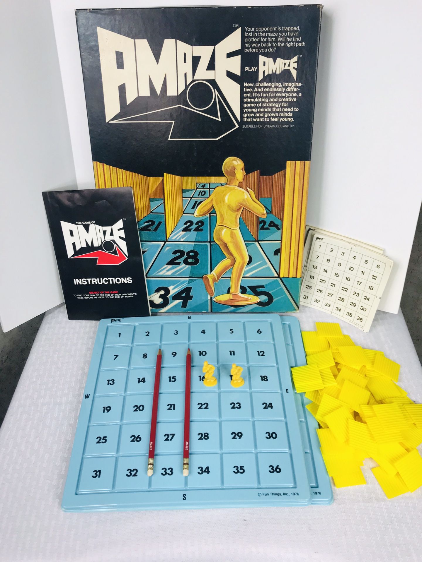Vintage 1976 Fun things AMAZE Strategy puzzle game
