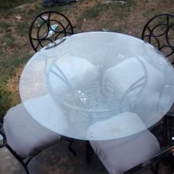 Glass Table With 4 Chairs 