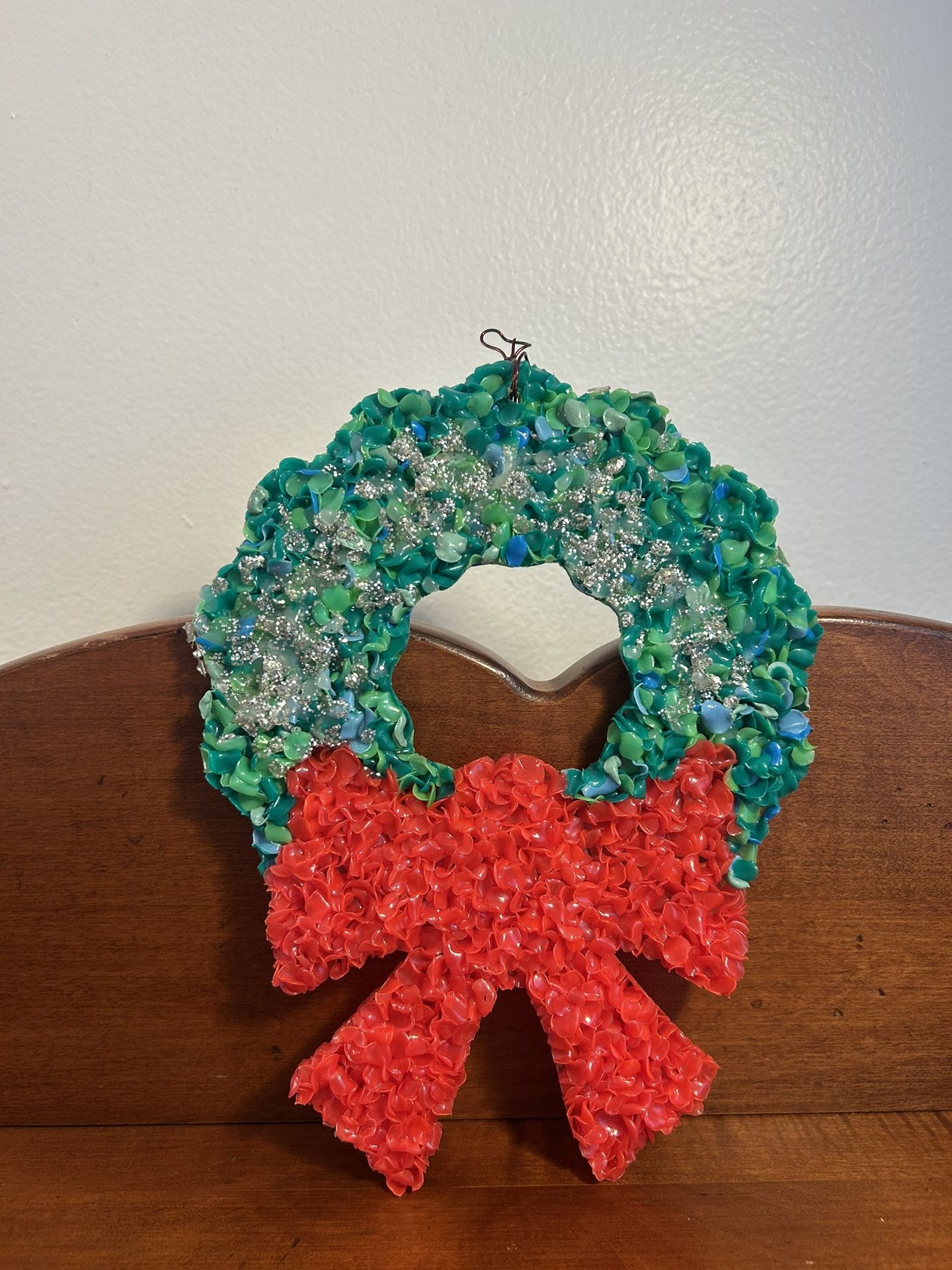 Mini melted popcorn vintage Christmas 8” x 6” wreath