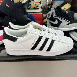 Adidas Superstar