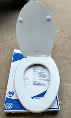 Toilet Seat. 2 Available $10ea.