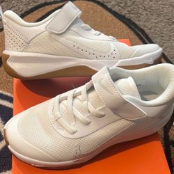 Kids Nike size 13c