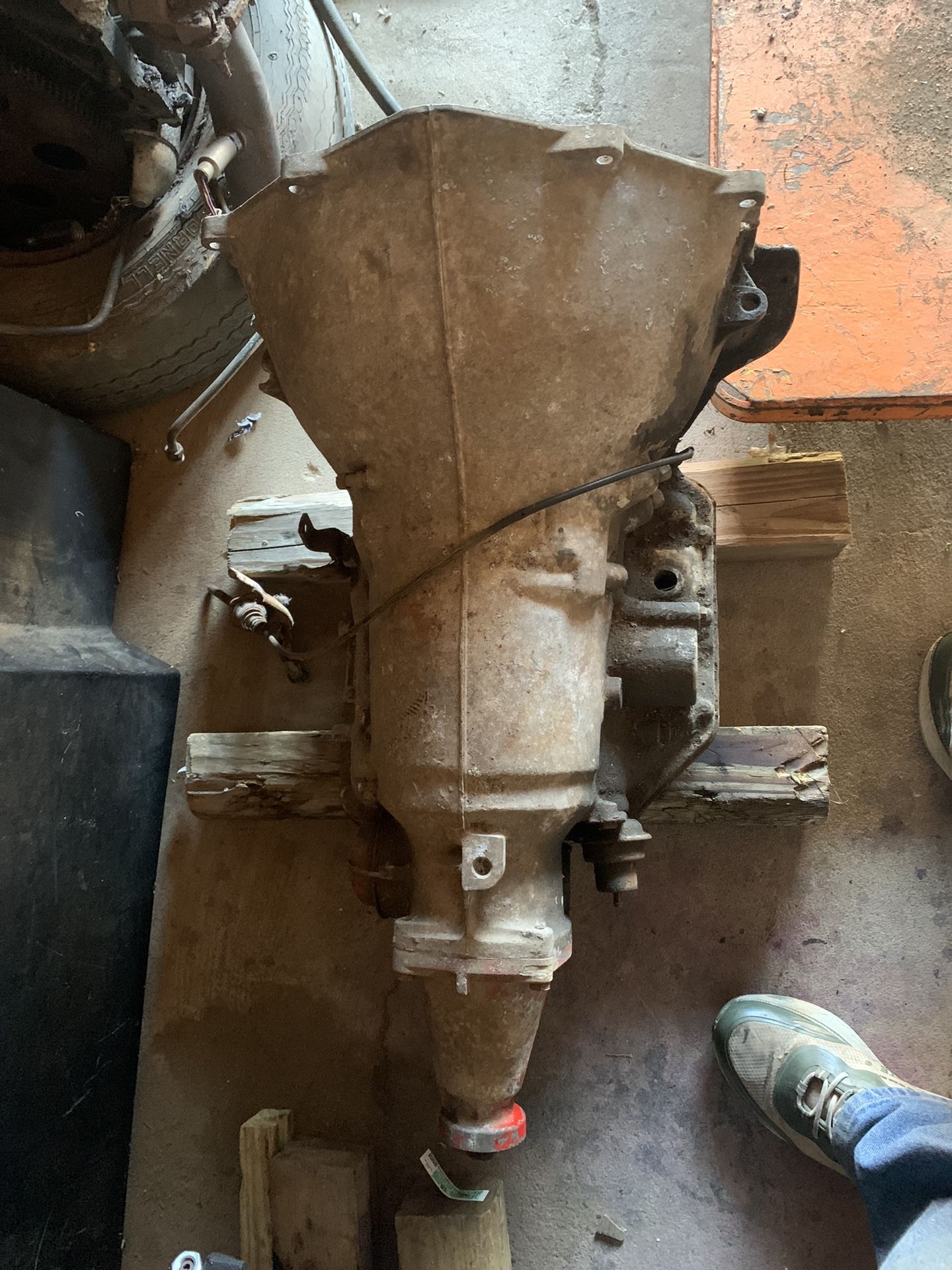 Th 350 transmission