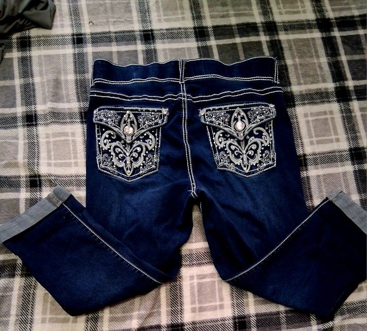 Tummy Control Capris