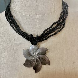 Black Mother Of Pearl Multi Strand Flower Pendant Necklace 